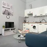 Green&cozy In דירה בודפשט