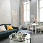 Green&cozy In דירה *